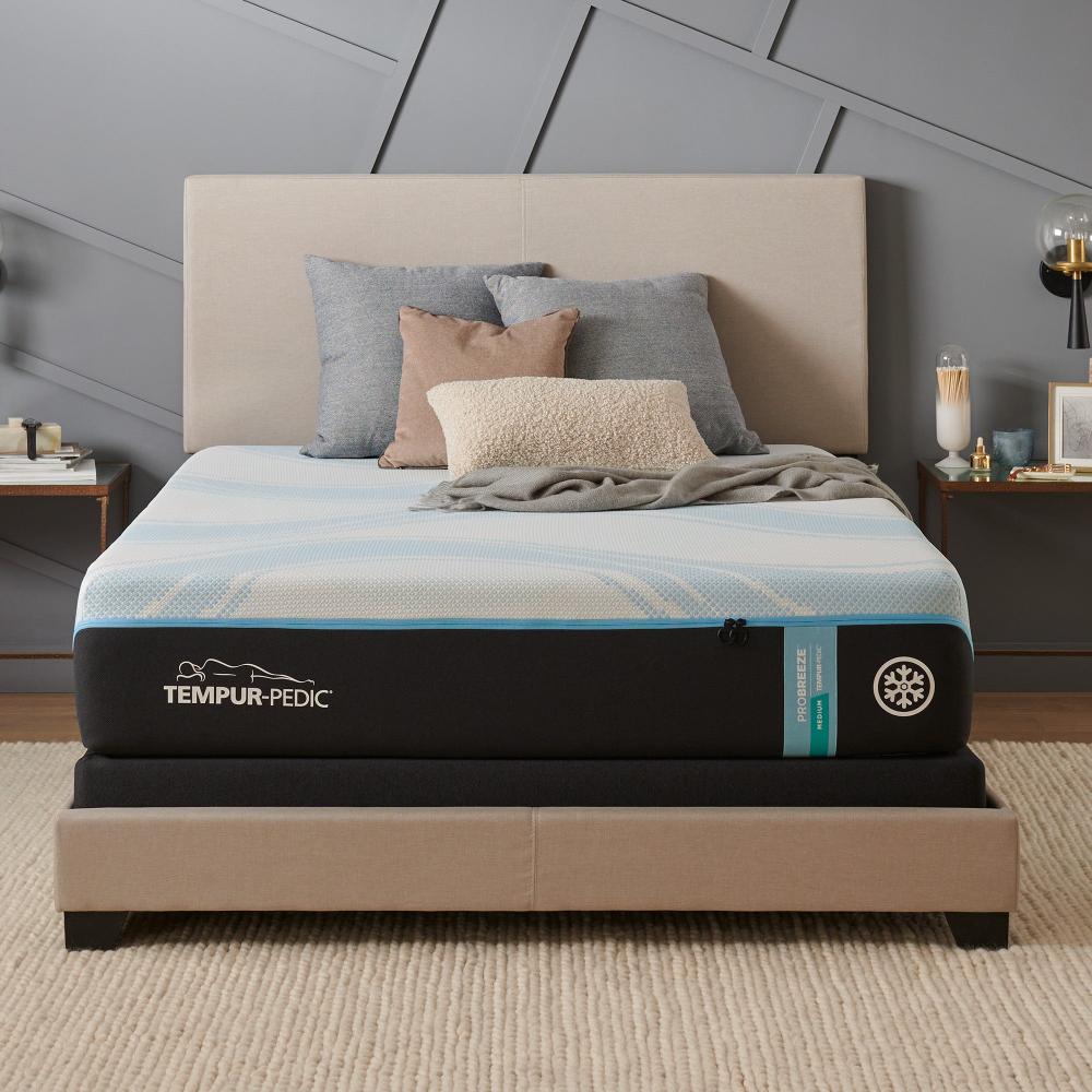 Tempur-ProBreeze Medium Mattress, Room View